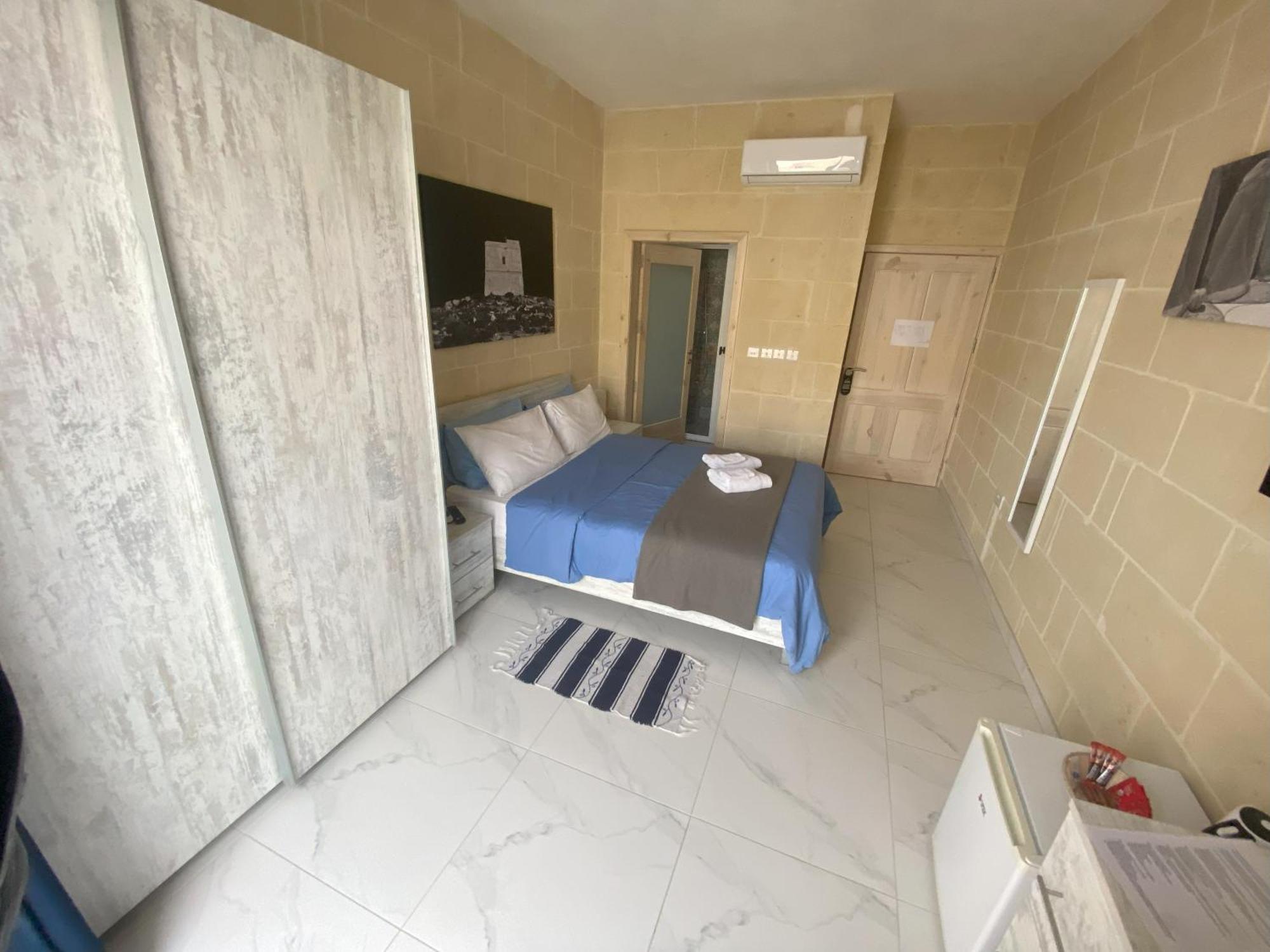 Bed and Breakfast Fiftyfour West Boutique Living Għarb Exterior foto